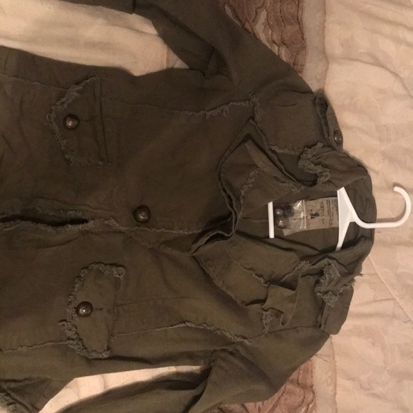 Jacket - Picture 3 of 3